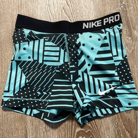 Nike | Shorts | Womens Nike Pro Spandex 
